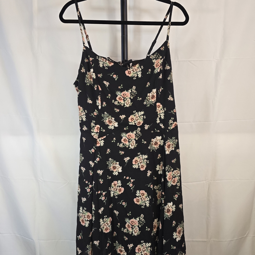 Plus Black Floral Spagetti Strap Dress